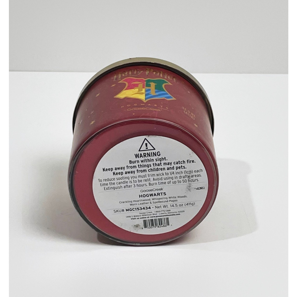 Goose Creek Harry Potter Hogwarts 3 Wick Scented Jar Candle 14.5 oz - Picture 4 of 5
